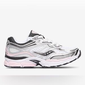 Saucony Kids Girls Omni Sneakers New - silver and pink
